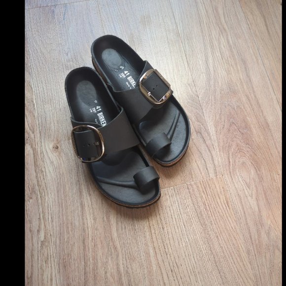 Birkenstock Miramar Big Buckle Toe Ring Sandals - Picture 9 of 9